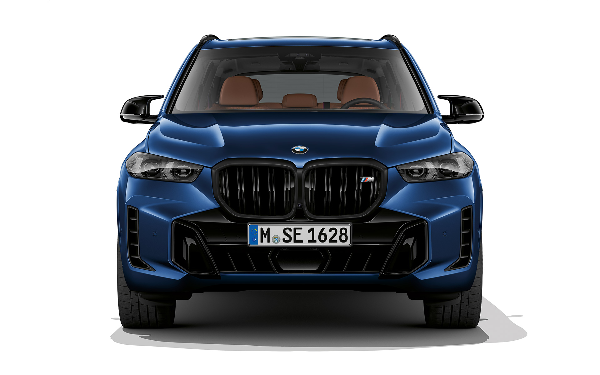 BMW X5 M60i xDrive G05 MP avant vue en gros plan